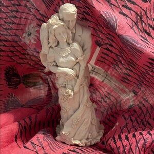 Bride & Groom Cake Topper